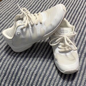 BAXINIER cheerleading sneaker